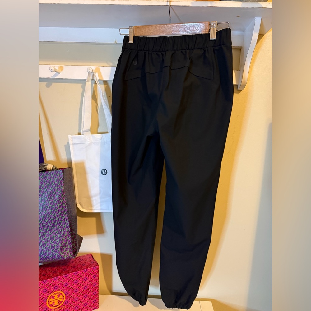 Lululemon Warpstreme High-Rise 7/8 Jogger Black Sz 26 đź’ŽLike New Retail $128 - Picture 7 of 7